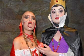 Cheyenne und Wilson Gonzalez Ochsenknecht: Als Rotkäppchen und böse Königin bei der diesjährigen Halloweenparty ihrer Mutter.