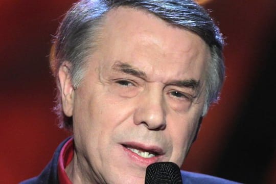 Der belgische Chansonnier Salvatore Adamo wird 75 Jahre alt.