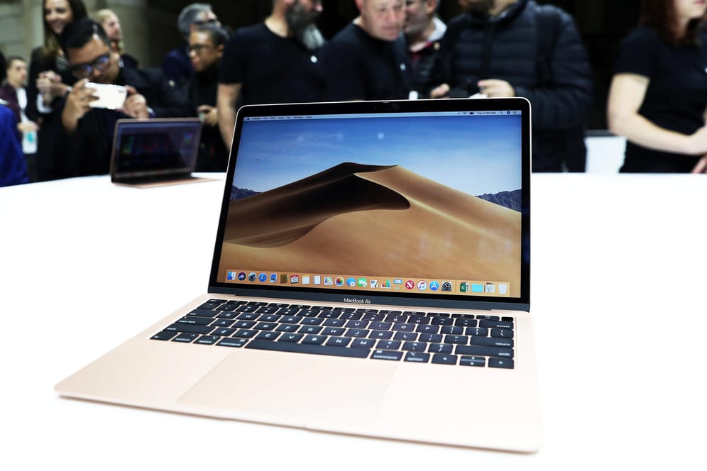 Das neue MacBook Air bei der Vorstellung in New York: Billiger als ein iPhone Max XS.