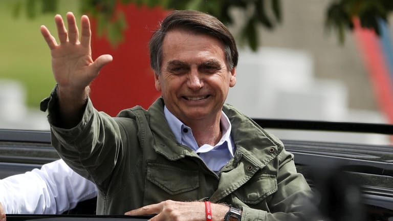 Jair Bolsonaro: Brasiliens designierter Präsident hat die Wahl mit radikalen rechten Slogans gewonnen.