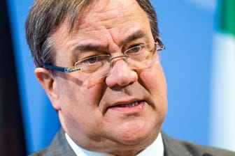 NRW-Ministerpräsident Armin Laschet: Laschet will sich nicht um den Vorsitz der Bundes-CDU bewerben.