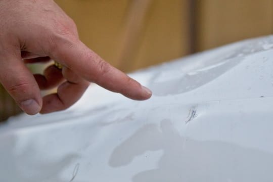 Ein Geschädigter darf sein Auto gemäß Gutachten reparieren lassen.