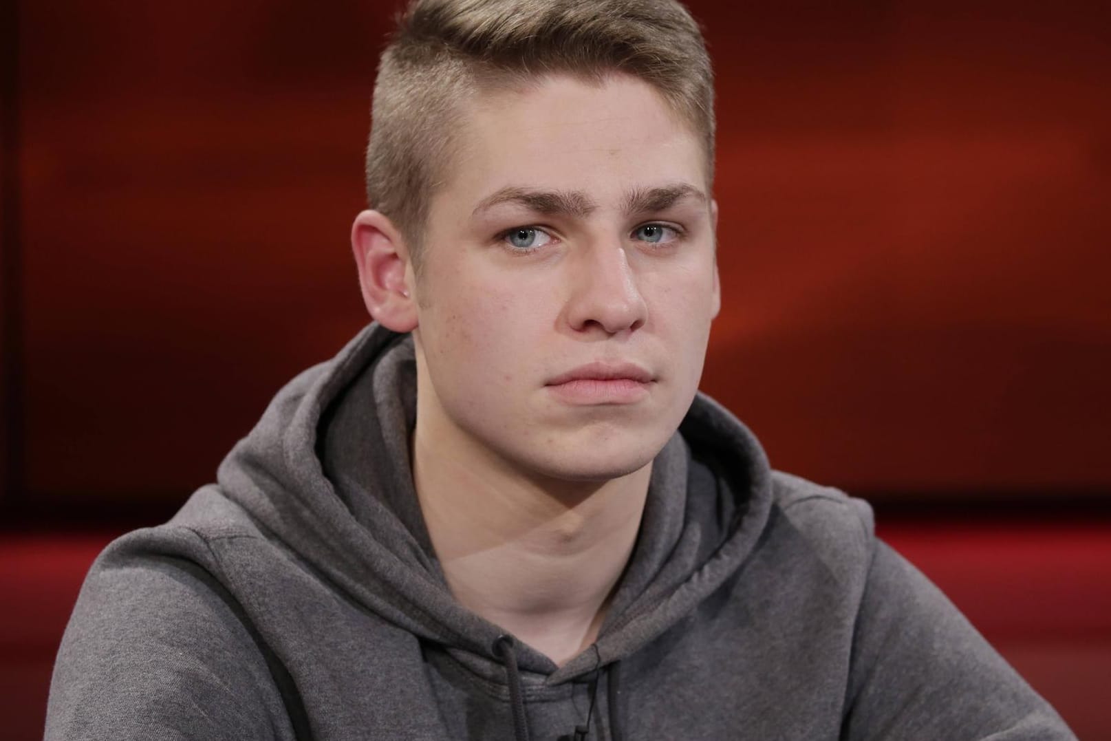 Alexander Jorde: 2017 erlangte er durch den Auftritt in mehreren Talkshows Bekanntheit.