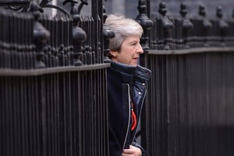 Laut "Times"-Bericht soll May bereits das Zugeständnis aus Brüssel haben, dass ganz Großbritannien in der Zollunion bleiben kann.