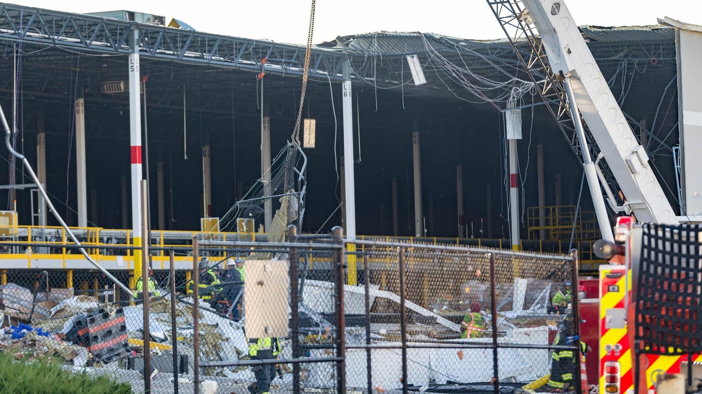 Die zerstörte Amazon-Halle nach dem Unglück am Samstagmorgen: Der Unfall ereignete sich in dem US-Staat Maryland.