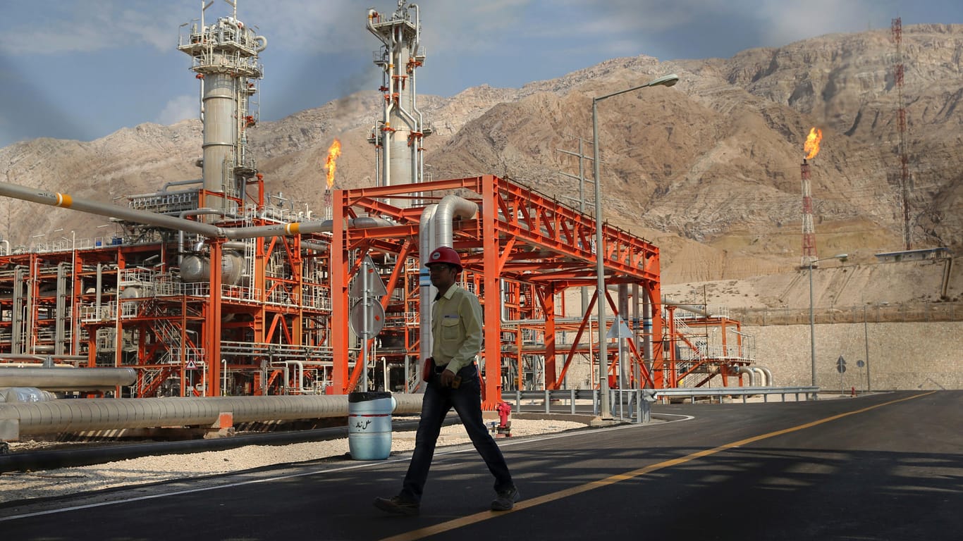 Gasfeld im Iran: Die USA setzen weitere Sanktionen gegen den Iran in Kraft. Das trifft auch die deutsche Wirtschaft.