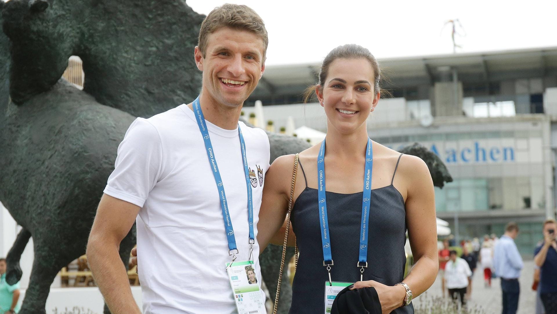 Thomas Müller und seine Frau Lisa gemeinsam beim "CHIO"-Reitturnier in Aachen.