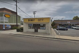 Donut City im US-Bundesstaat Kalifornien: Hier arbeitet das kambodschanische Ehepaar Chhan.