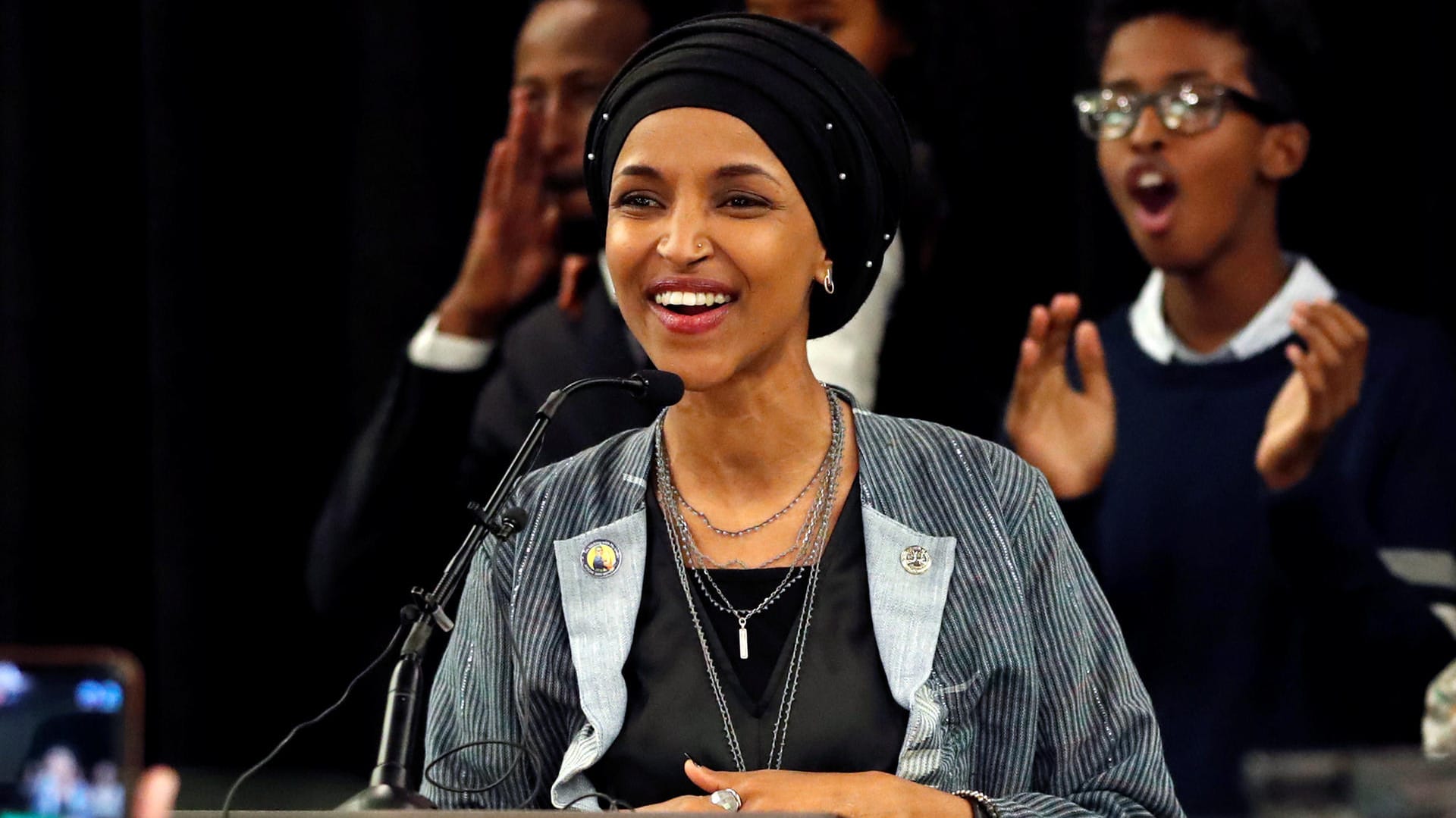 Demokratin Ilhan Omar: Sie hält eine Rede auf der Wahlnacht-Party in Minneapolis.