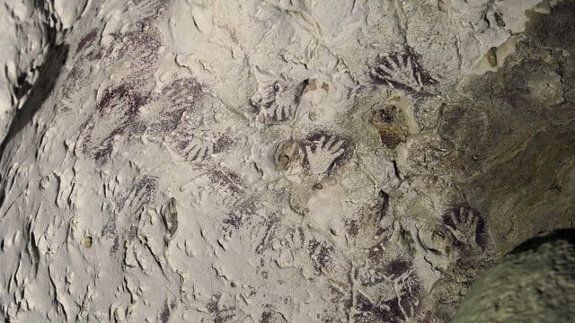 Die Bilder auf diesem Stein sollen rund 20.