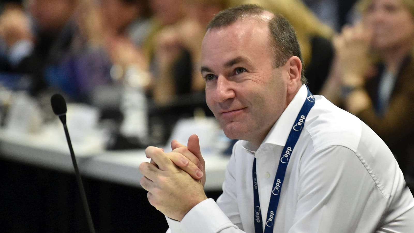 Manfred Weber in Helsinki: Auf dem EVP-Kongress wird der Kandidat für das Amt des EU-Kommissionspräsidenten gekürt.