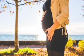 Schwangere: Ohne eine wirksame Röteln-Impfung sollten schwangere Frauen gerade nicht nach Japan reisen.