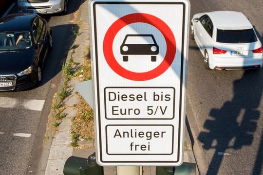 Das Kölner Verwaltungsgericht hat für Köln und Bonn Fahrverbote für bestimmte Diesel-Fahrzeuge angeordnet.