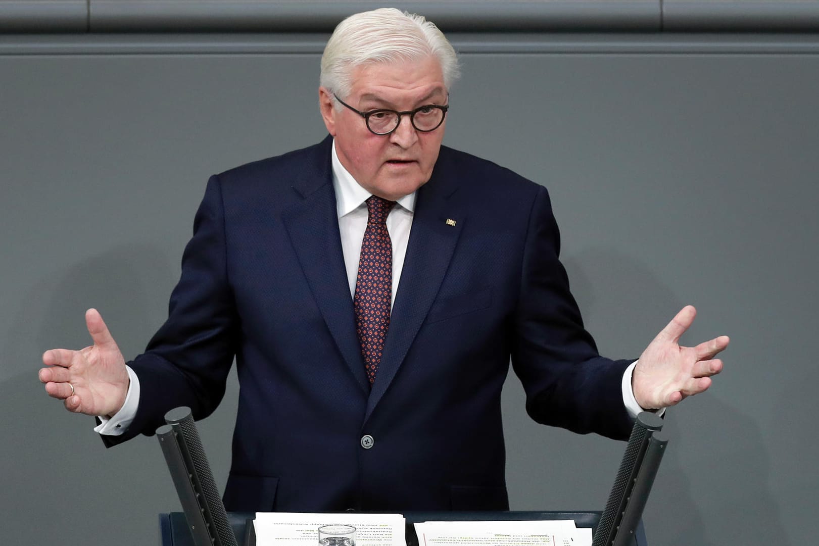 Bundespräsident Frank-Walter Steinmeier bei seiner Rede zum 9. November im Bundestag.