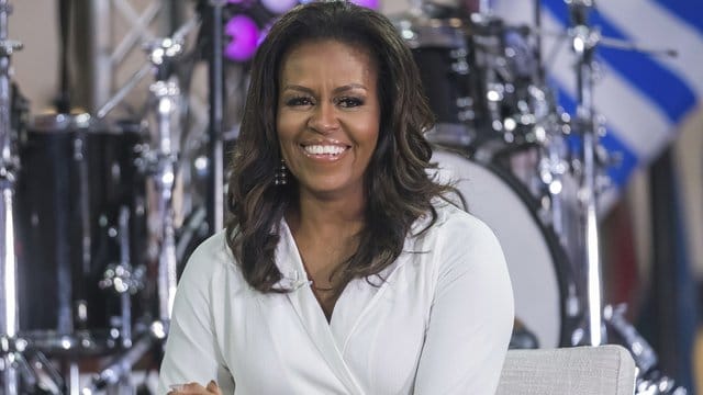 Michelle Obama stellt in ihrer Biografie klar, dass sie bei der Präsidentenwahl im November 2020 nicht für die Demokraten kandidieren wird. Michelle Obama stellt in ihrer Biografie klar, dass sie bei der Präsidentenwahl im November 2020 nicht für die Demokraten kandidieren wird.