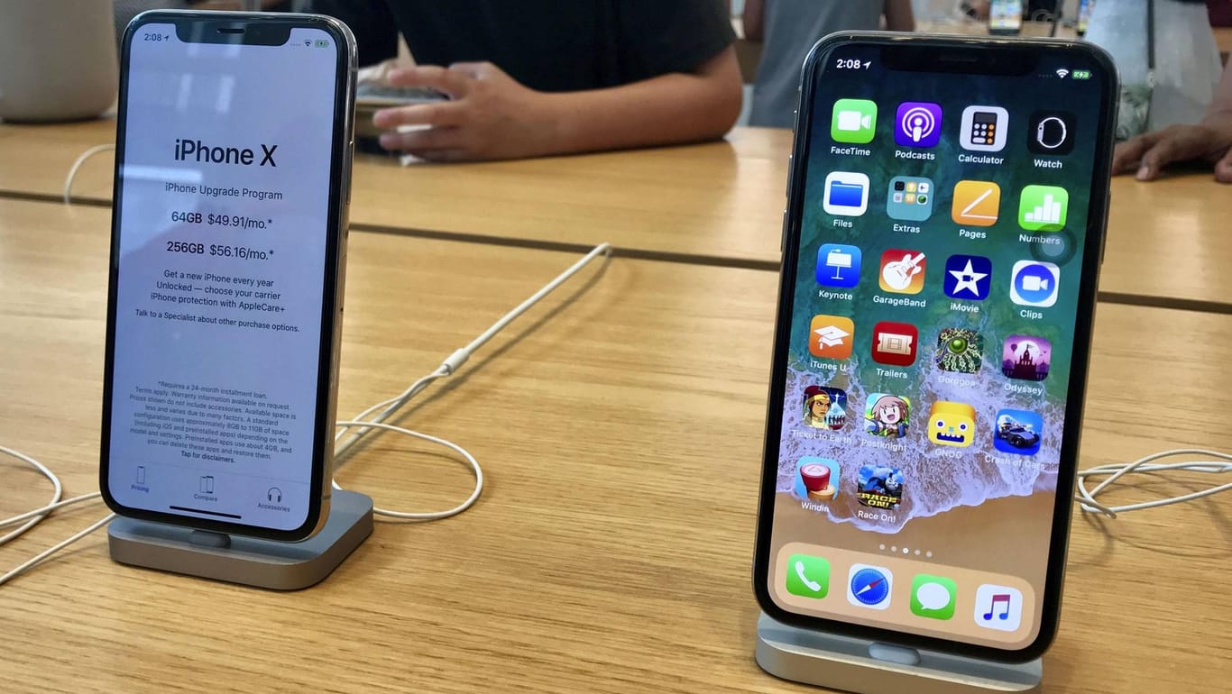 Das iPhone X: Bei dem Smartphone können Probleme mit dem Touchscreen auftreten.