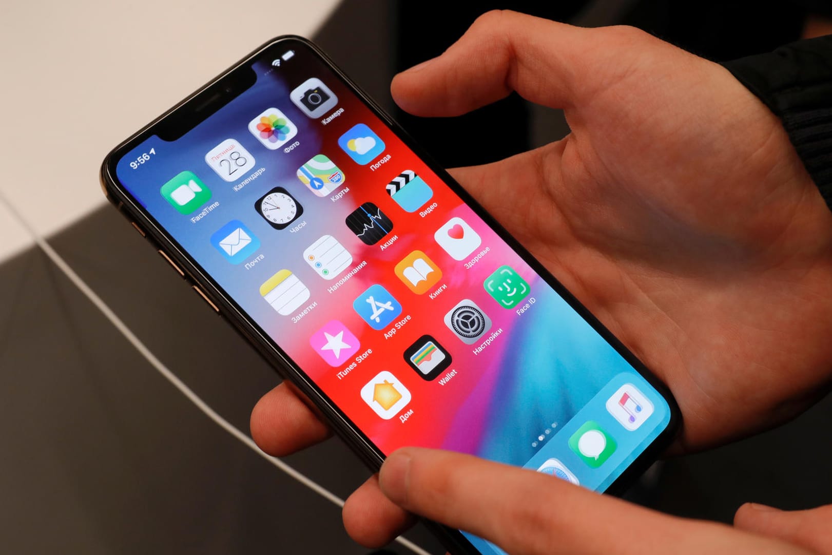 Das iPhone XS Max: Neue Smartphones von Apple gibt es auch bald auf Amazon.