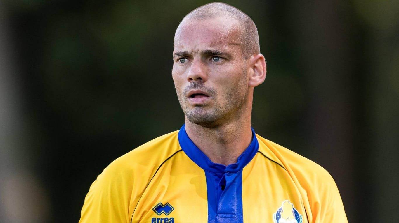 Wesley Sneijder: Seit knapp einem Jahr spielt der frühere Weltstar für Al-Gharafa.