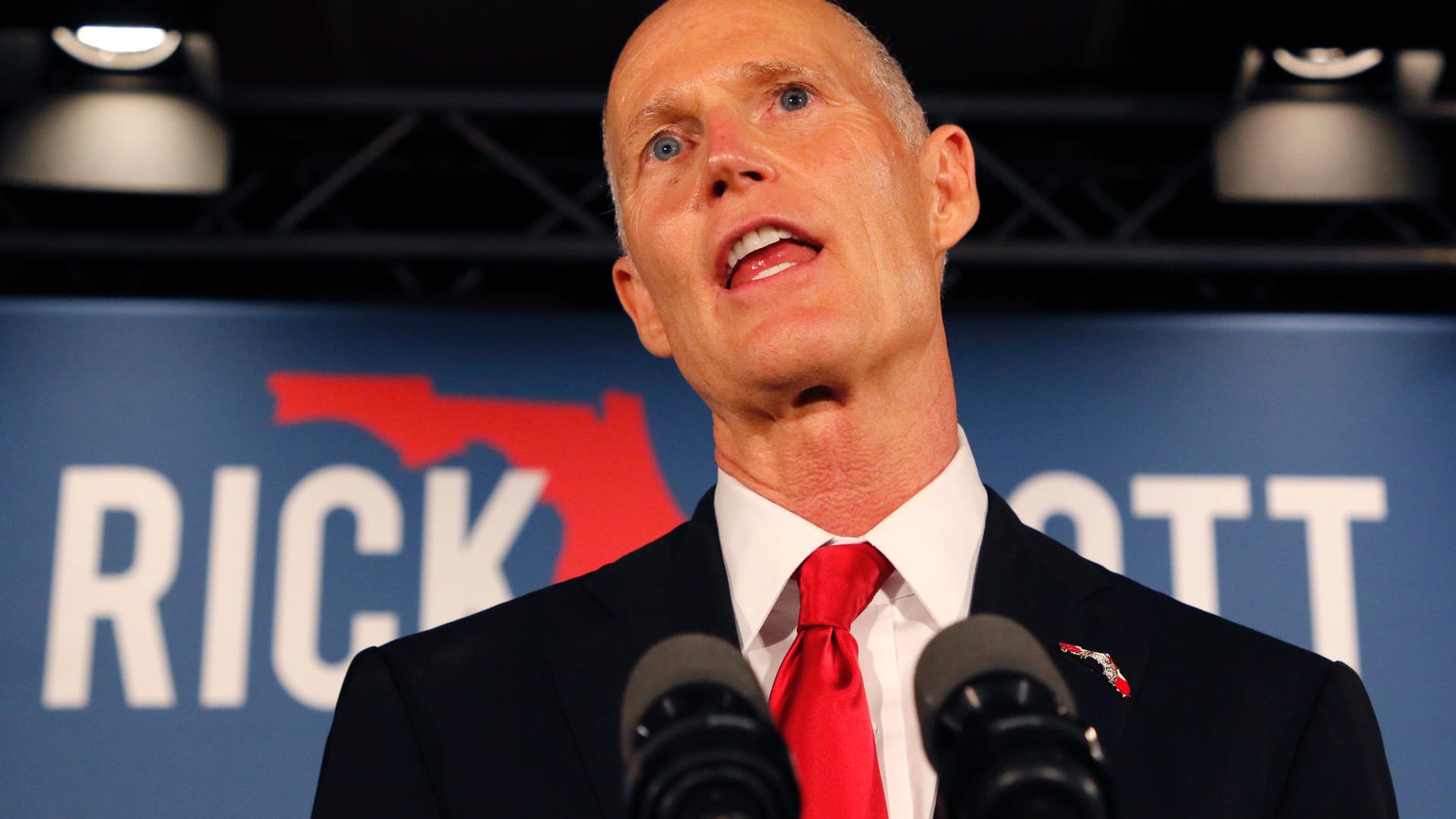 Der republikanische Kandidat für den US-Senat, Rick Scott: Er und Präsident Donald Trump wittern Wahlbetrug. Der republikanische Kandidat für den US-Senat, Rick Scott: Er und Präsident Donald Trump wittern Wahlbetrug.