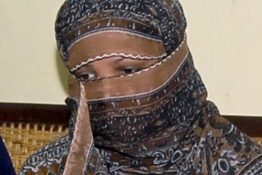 Die pakiatanische Christin, Asia Bibi, bei ihrer Anhörung in einem Gefängnis in Sheikhupura (Archivbild).