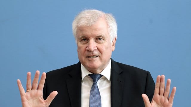 Horst Seehofer will als CSU-Vorsitzender zurücktreten.