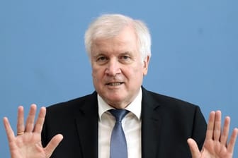 Horst Seehofer will als CSU-Vorsitzender zurücktreten.