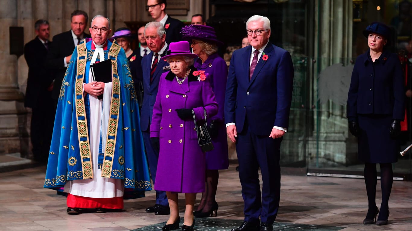 Königin Elizabeth II und Frank-Walter Steinmeier: Deutschlands Bundespräsident stattete reiste für eine Gedenkfeier nach London.
