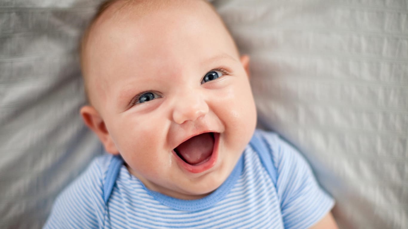 Lachendes Baby: Wenn Babys lachen, steckt das meistens an.