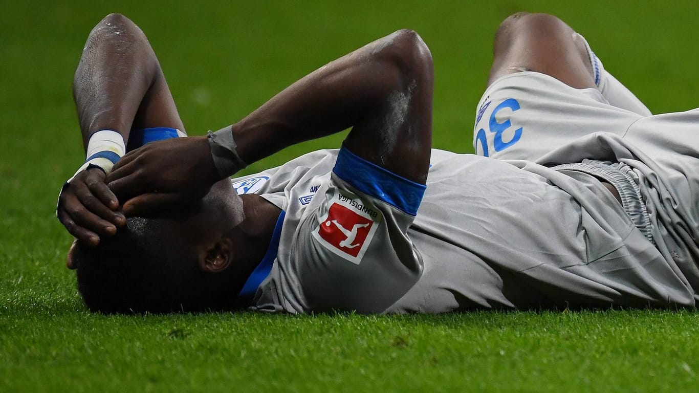 Schon wieder verletzt: Breel Embolo wird in diesem Jahr wohl kein Pflichtspiel mehr für Schalke machen.