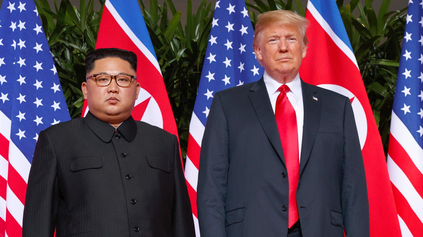 Donald Trump und Kim Jong-un beim Treffen im Juni 2018: Eigentlich hatten beide Seiten Abrüstung vereinbart.