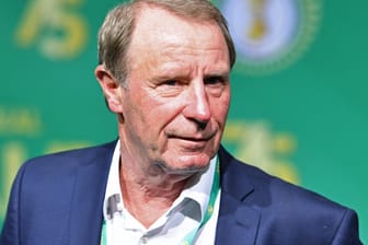Berti Vogts: Der frühere Bundestrainer fordert mehr Vertrauen in Jogi Löw.