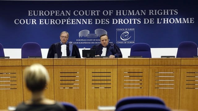 Der Europäische Gerichtshof hat Russland wegen mehrerer Festnahmen des Kremlkritikers Alexej Nawalny verurteilt.