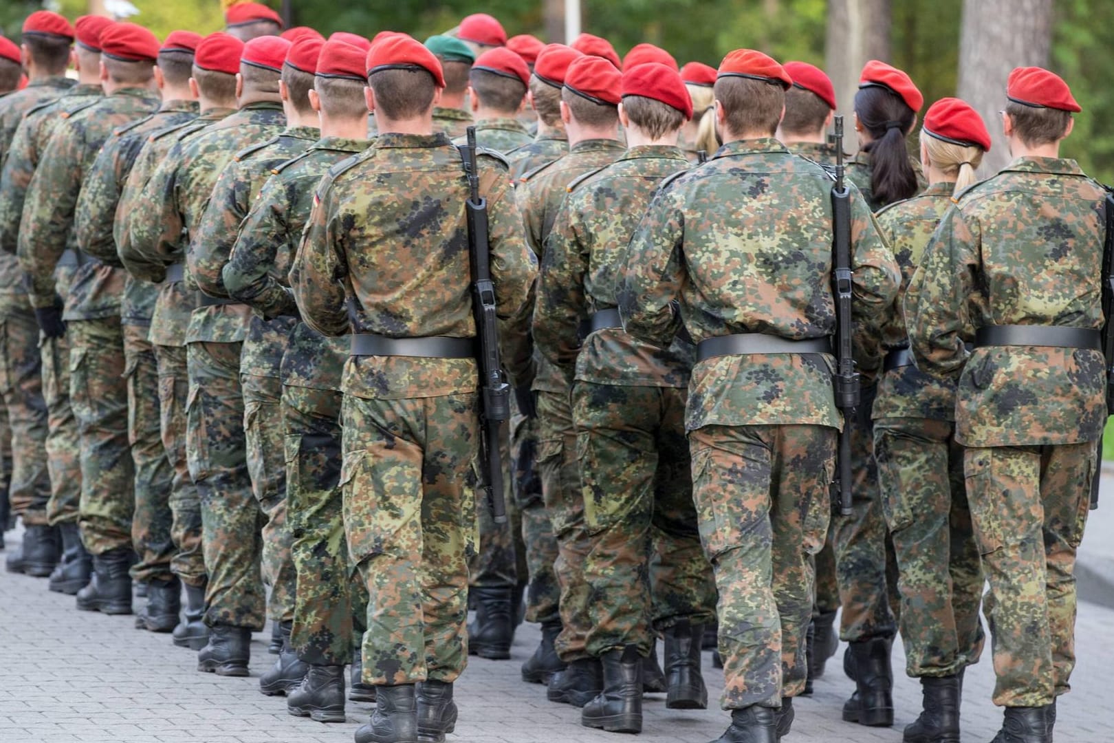 Gemeinsame Streitkräfte: Über die Hälfte der Deutschen wollen eine EU-Armee.