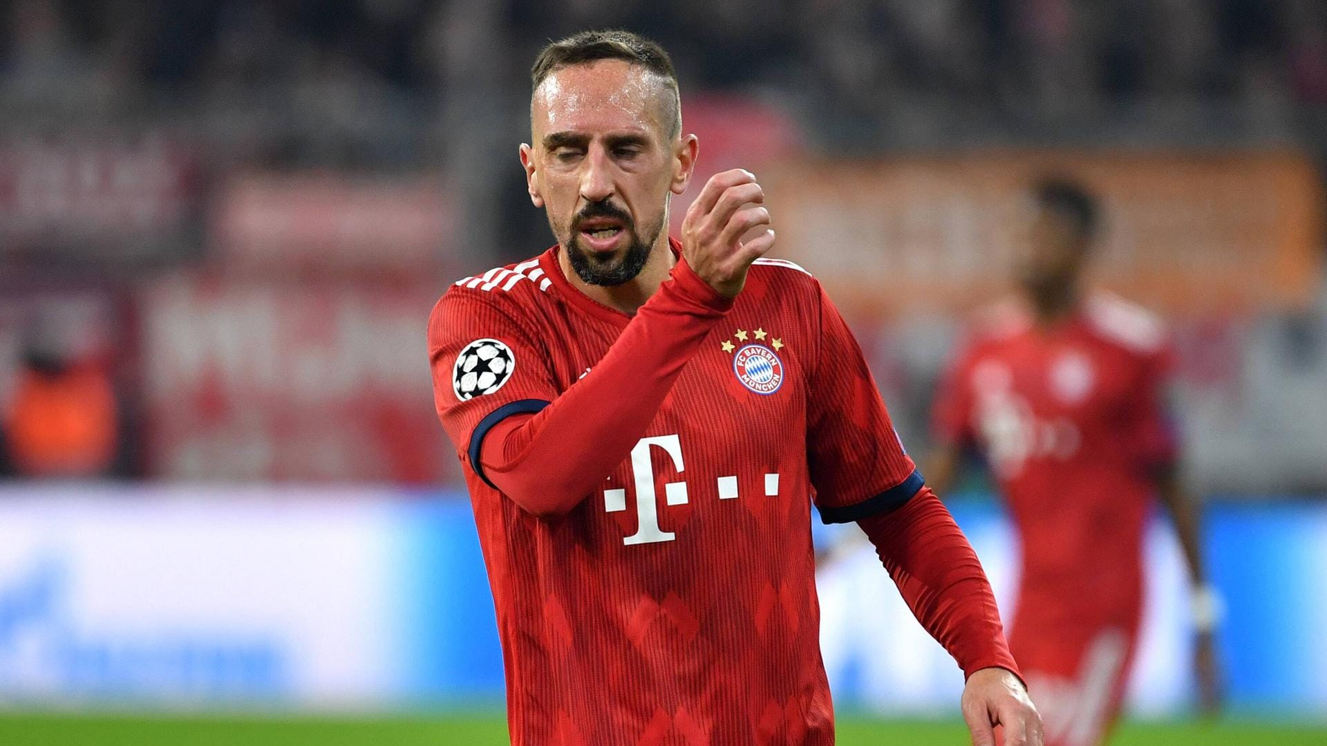 Franck Ribéry: Die Ohrfeigen-Affäre kostet den Franzosen den Bambi.