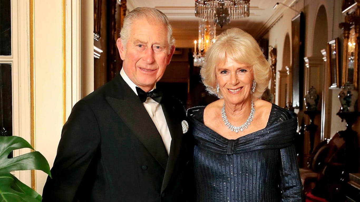 Prinz Charles und Herzogin Camilla: Kurz vor der Geburtstagsparty ließen sie sich noch einmal gemeinsam ablichten.