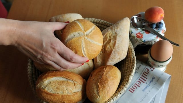 Wer abnehmen möchte, muss nicht unbedingt auf sein gewohntes Essen verzichten.