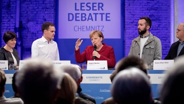 Angela Merkel spricht mit Lesern der Freien Presse Chemnitz.