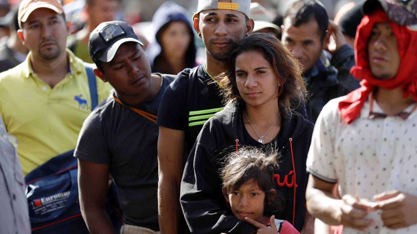 Die ersten Migranten sind schon in Tijuana angekommen.