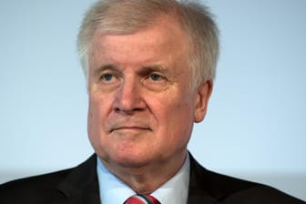 Horst Seehofer: Der Bundesinnenminister lässt Abschiebungen nach Syrien prüfen.