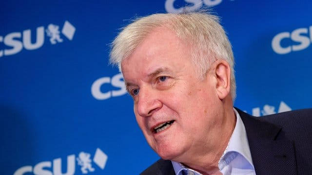 Horst Seehofer gibt im neuen Jahr den Parteivorsitz ab.