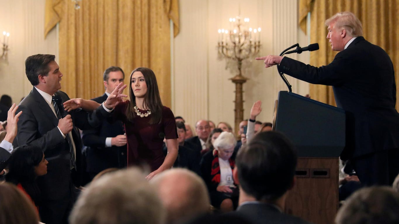 Denkwürdige Pressekonferenz: US-Präsident Trump und Reporter Acosta gerieten verbal aneinander.
