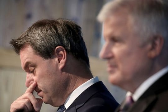 Bayerns Ministerpräsident Markus Söder (l.