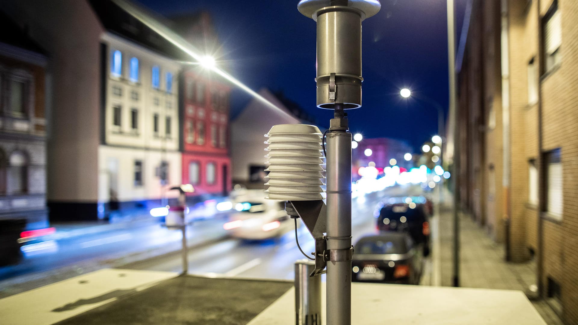 Eine Messstation in Essen: Die Deutsche Umwelthilfe hat in Essen wegen der Luftqualität geklagt – und Recht bekommen.