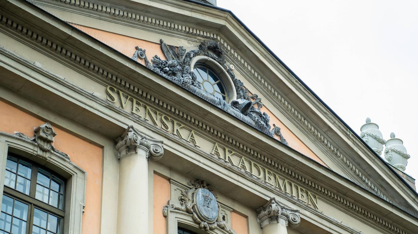 Der Sitz der Schwedischen Akademie in Stockholm: In dem Haus, in dem die Explosion stattfand, sollen nach Medienberichten Mitarbeiter der Akademie wohnen. (Archivbild)