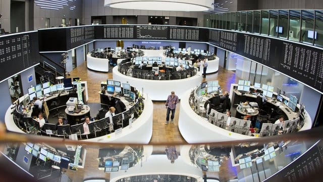 Indexfonds (ETF) bilden Aktienindizes wie etwa den Dax ab. Indexfonds (ETF) bilden Aktienindizes wie etwa den Dax ab.