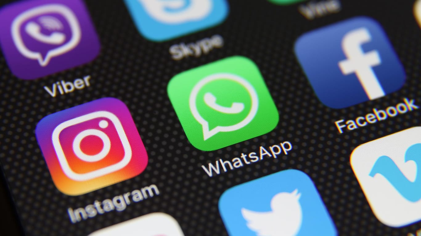 Instagram, WhatsApp und Facebook: Alle drei Apps gehören zum Facebook-Imperium.