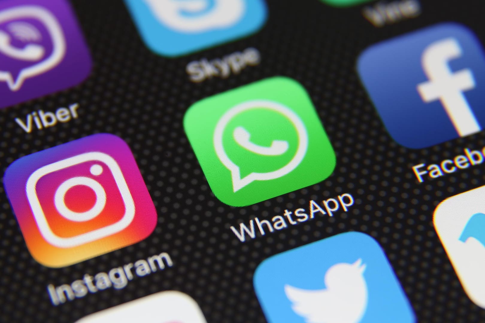 Instagram, WhatsApp und Facebook: Alle drei Apps gehören zum Facebook-Imperium.