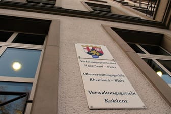 Das Gerichtsgebäude in Koblenz: Das Oberverwaltungsgericht Rheinland-Pfalz bestätigte das Urteil des Verwaltungsgerichts. (Archivbild)