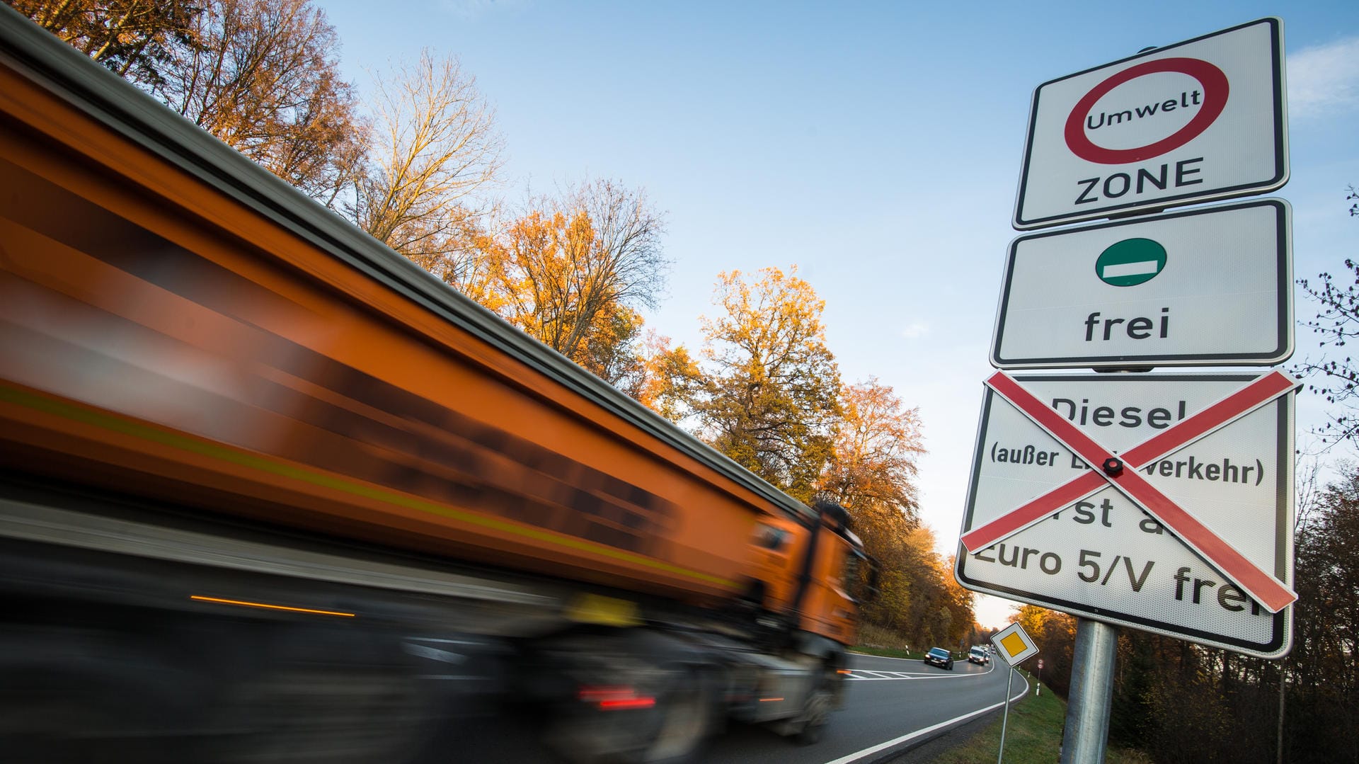 Fahrverbot für alte Diesel: In etlichen Städten werden die Autos künftig ausgesperrt