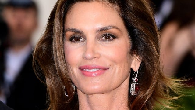Cindy Crawford erzählt von ihren Kindern.